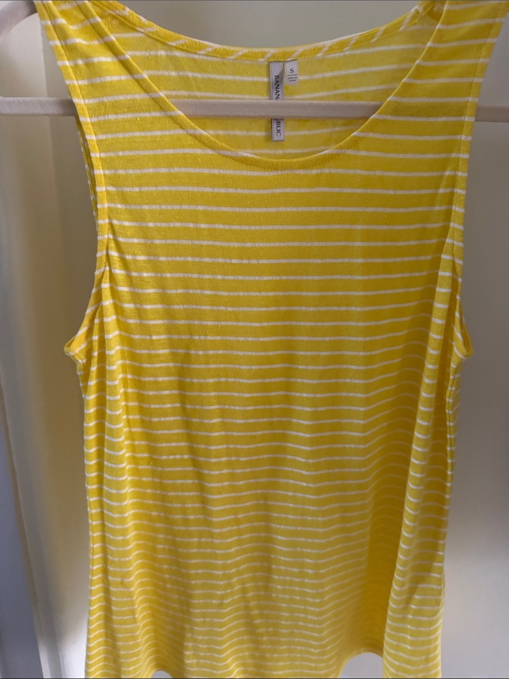 NEVER WORN BANANA REPUBLIC LINEN BLEND SLEEVELESS TANK LEMON YELLOW